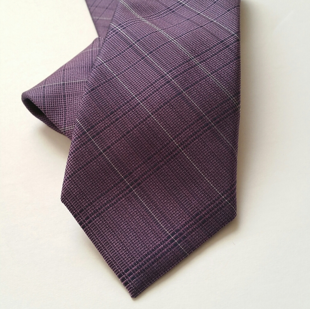 Calvin Klein Purple Silk Tie